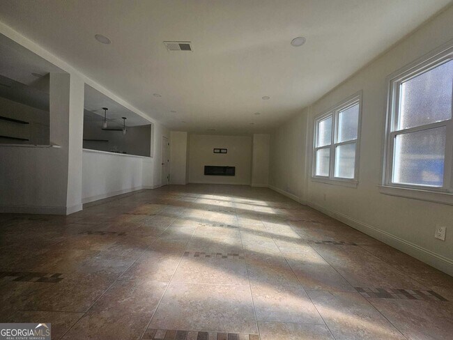 Building Photo - 526 Coopers Pond Dr