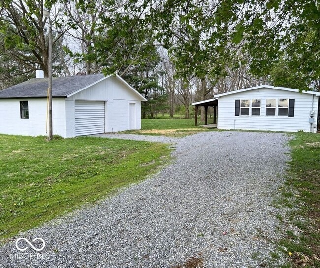 Building Photo - 6640 N 225 W