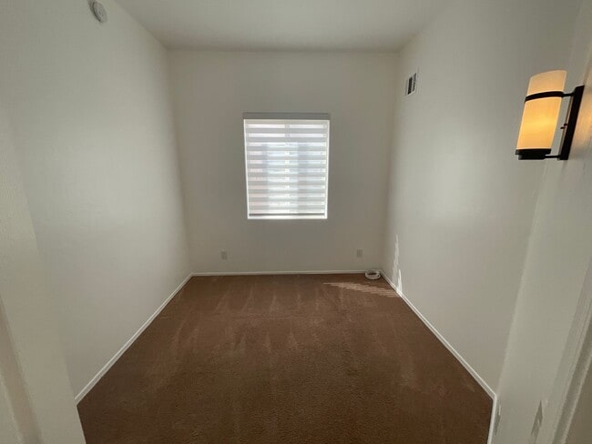Building Photo - 7360 E Cll Hospedero