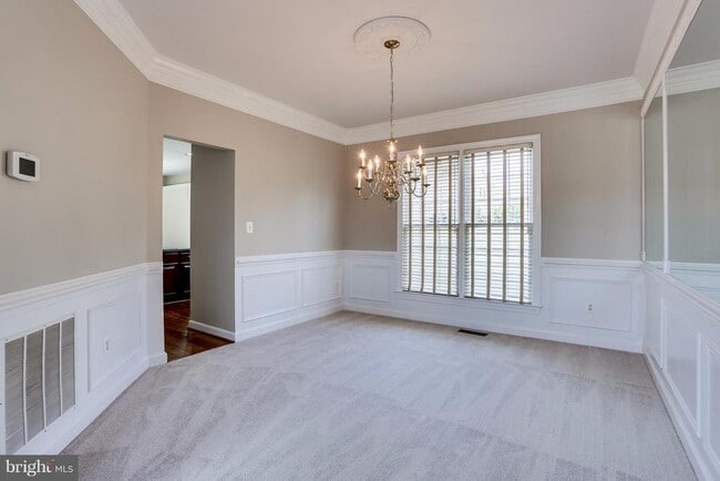 Building Photo - 7165 Millbury Ct
