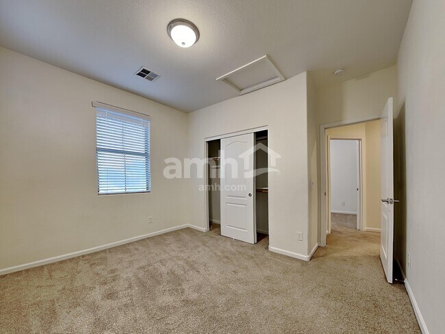 Building Photo - 2209 N 135th Dr