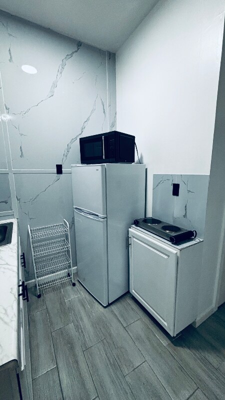 Building Photo - 27949 SW 133rd Ave