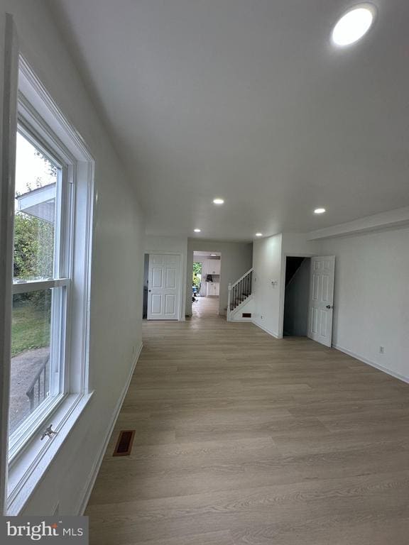 Building Photo - 489 N Church St