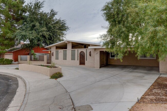 Building Photo - 1328 E St Jude Cir