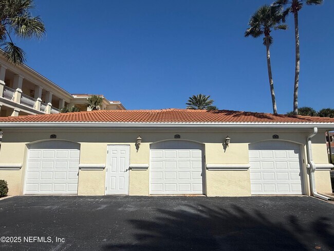 Building Photo - 315 S Ocean Grande Dr