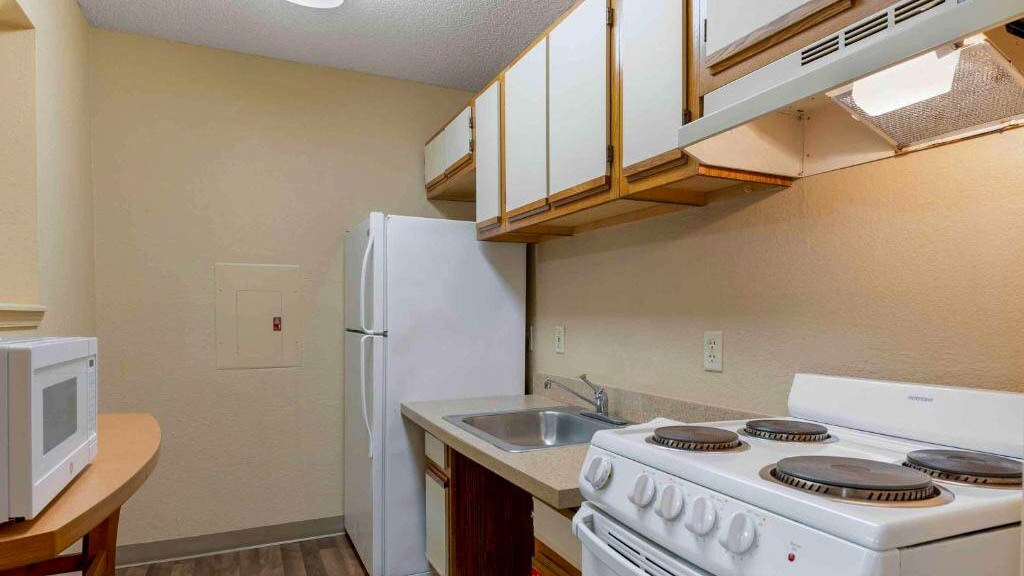 Building Photo - 9651 Seward Rd