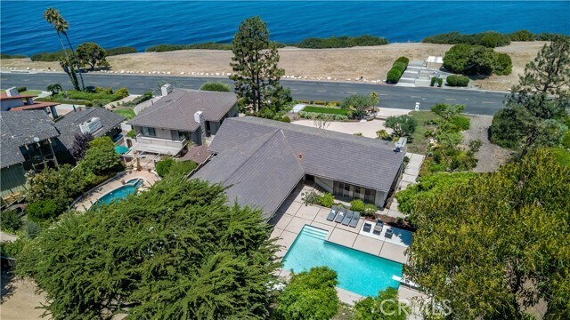 Building Photo - 1500 Paseo Del Mar