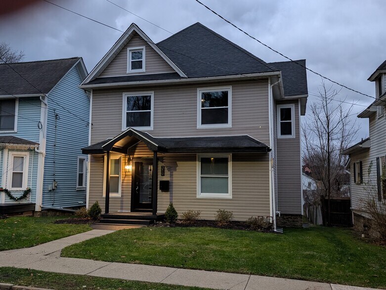 Front of home - 319 Howard St