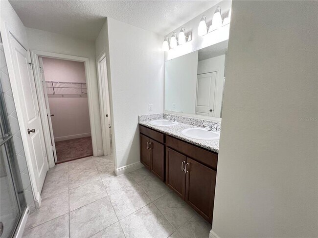 Building Photo - 2746 Sanctuary Dr