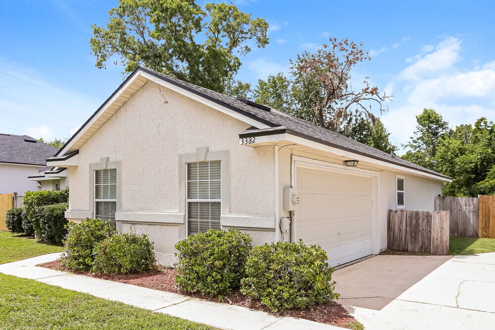 Building Photo - 3382 Westfield Dr