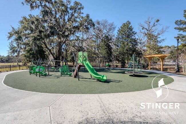 Building Photo - 900 Brotherhood Rd