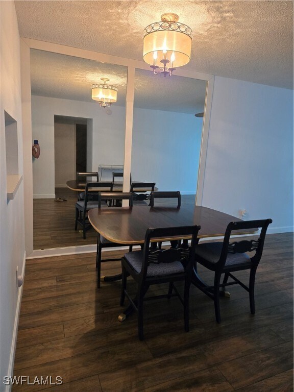 Building Photo - 1580 Pine Valley Dr
