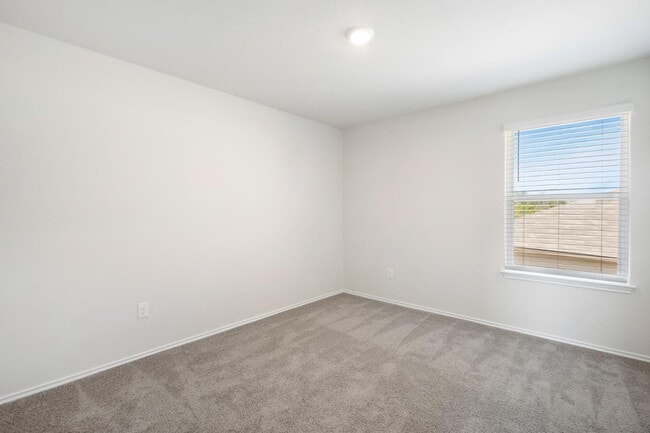 Building Photo - 5327 Wichita Pike