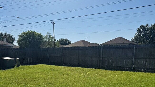 Building Photo - 1014 Sun Meadow Ct