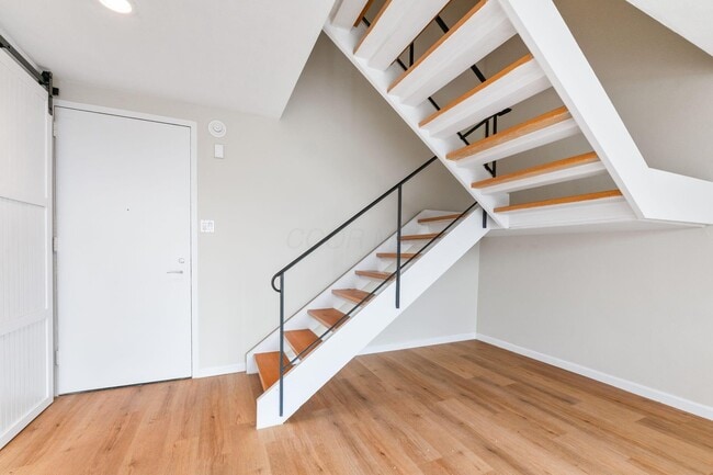 Building Photo - 1000 Urlin Ave