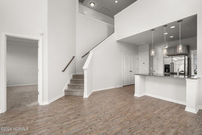 Building Photo - 7334 Chipley Dr