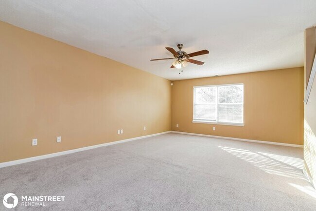 Building Photo - 6432 Cradle River Dr, Indianapolis, IN 46221