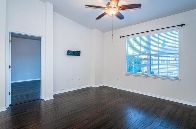 Building Photo - 9013 Moonlit Meadows Loop