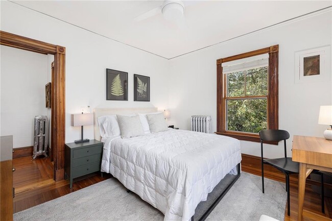 Building Photo - 14 Greenough Pl