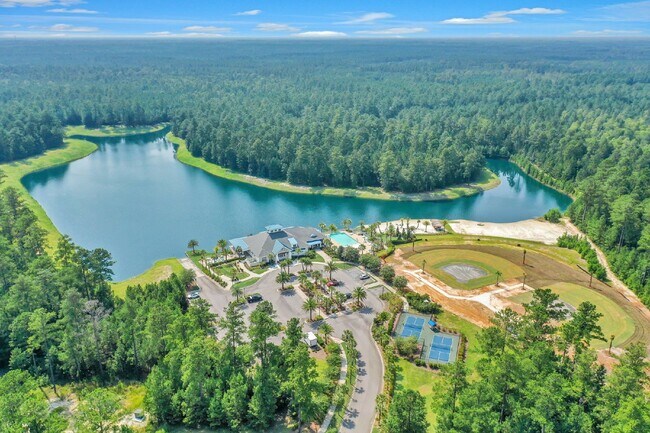 Building Photo - 165 Salty Fin Dr