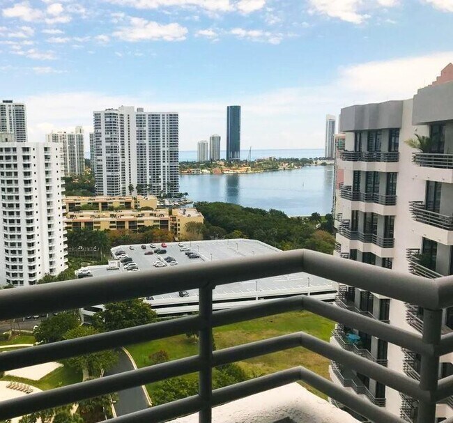 Building Photo - 3300 NE 191st St