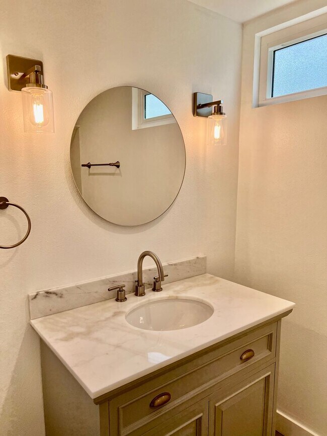 Building Photo - Nicely Remodeled 2 Story Home