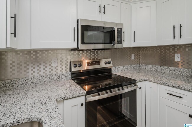 Building Photo - 70 Powers Blvd