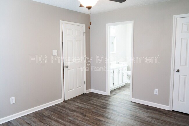 Building Photo - 8013 Keybridge Way