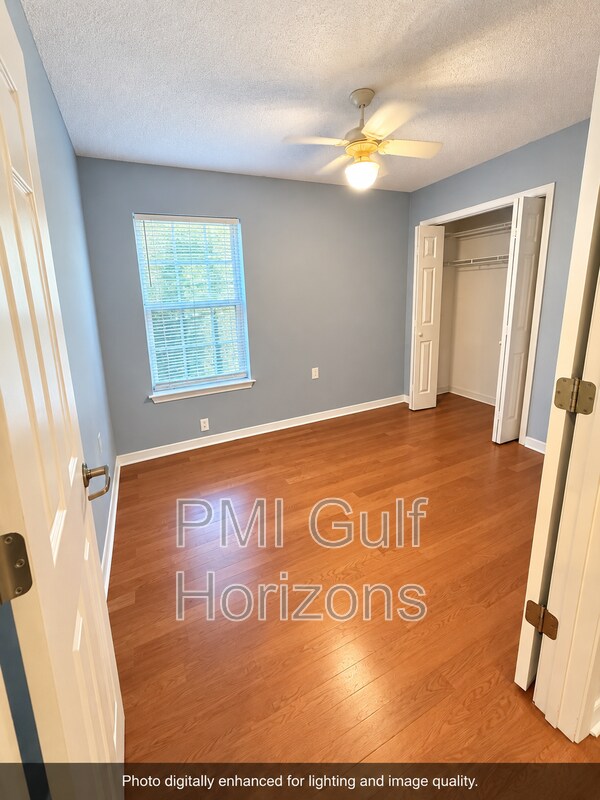 Building Photo - 1310 Sunrunner Pl