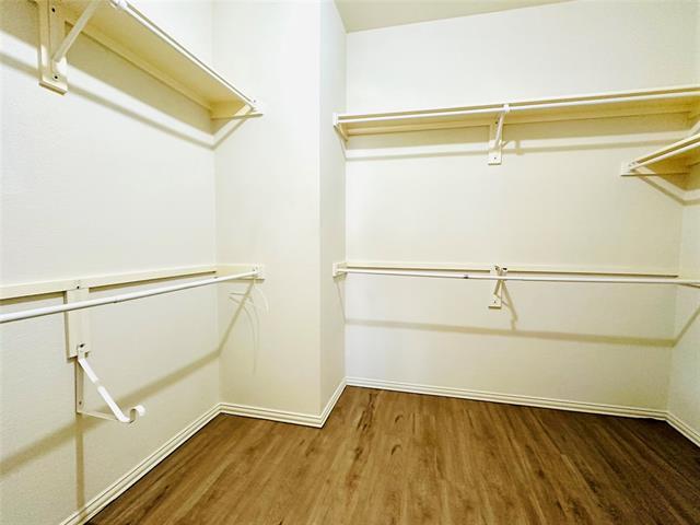 Building Photo - 10410 Cedar Lake Dr