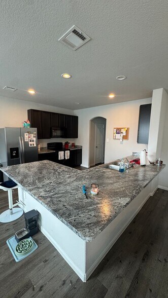 Building Photo - Entertainer’s Kitchen + Oversized Primary Suite | 4 Bed House in Bryan