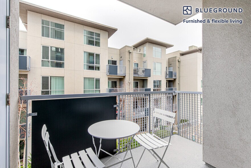 Building Photo - 550 Moreland Way