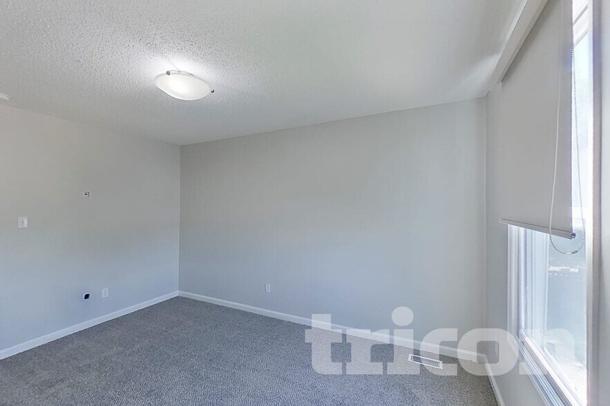 Building Photo - 3441 Mackey Wherry St