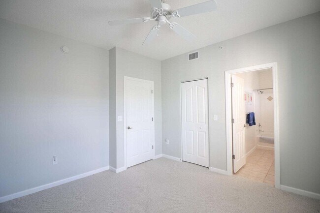 Building Photo - 146 Aragon Way