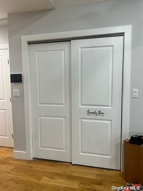 Building Photo - 515 Beach 43rd St