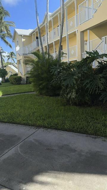 Building Photo - 6339 La Costa Dr