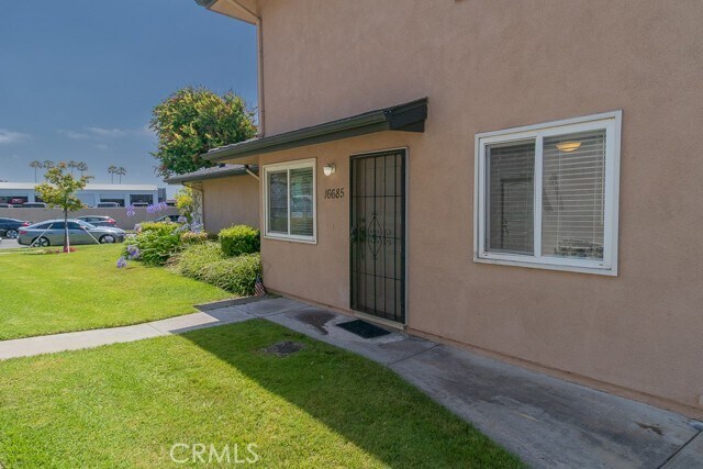 Building Photo - 16685 Viewpoint Ln
