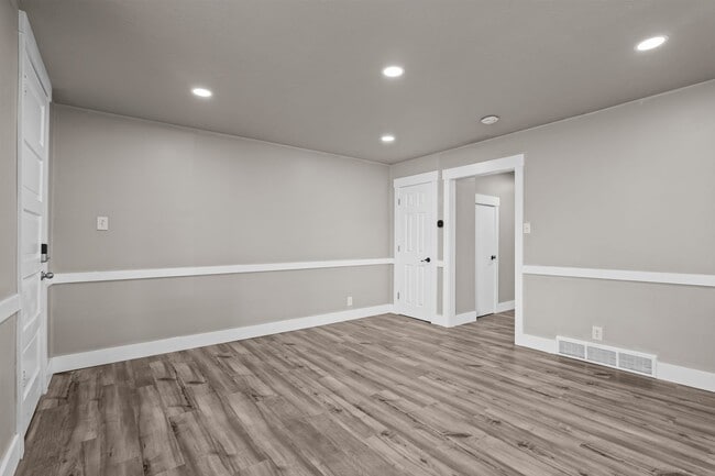 Building Photo - The One Spanish Fork Rental You Don't Want to Miss"