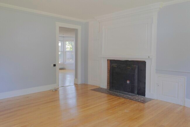 Building Photo - 330 Walpole St