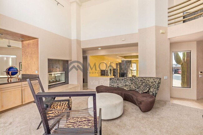 Building Photo - 13448 E Bloomfield Dr