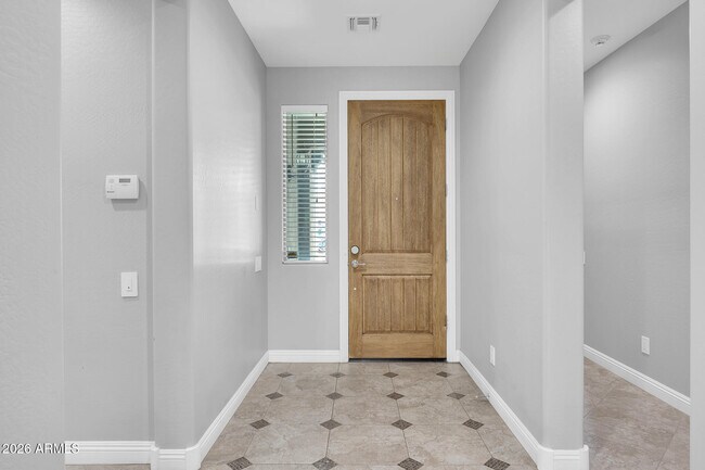 Building Photo - 21121 N 37th Run