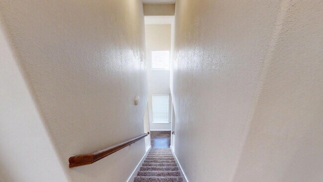 Building Photo - "Spacious 4-Bedroom Killeen Gem with Elega...