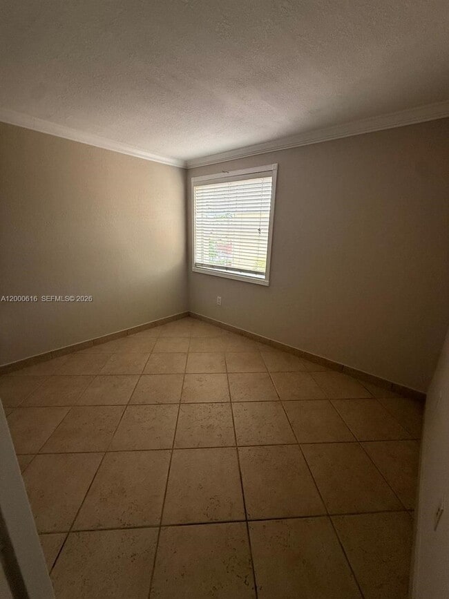 Building Photo - 8510 NW 3rd Ln