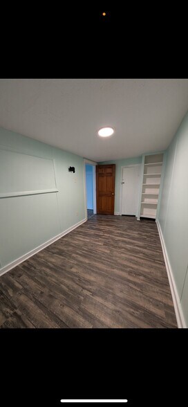 Building Photo - 648 Johnson Ave