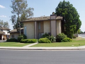 Building Photo - 4701 Country Pl Ln