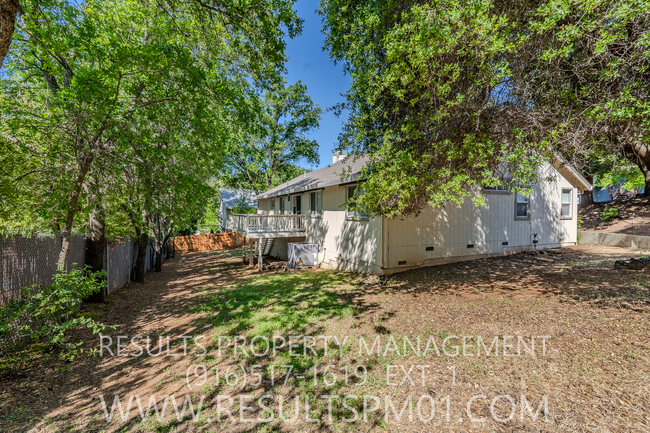 Building Photo - Auburn Beauty - Available Now!