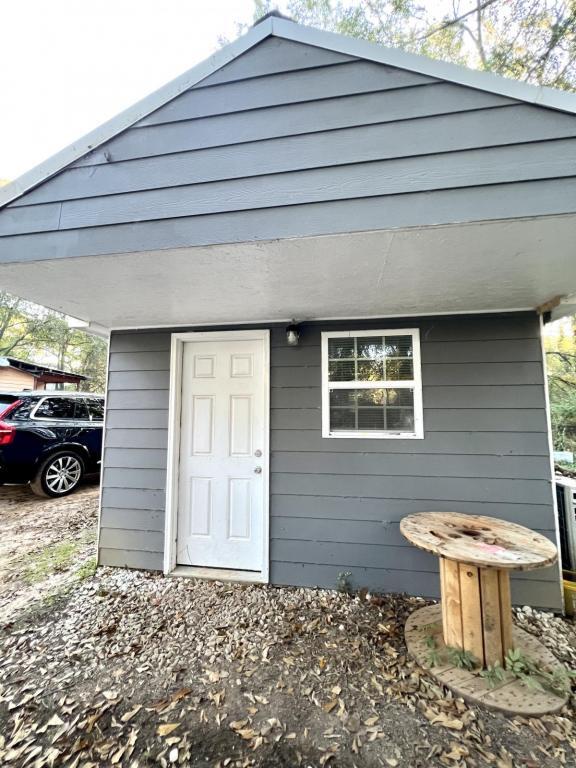 Primary Photo - 135 Honeysuckle Ln