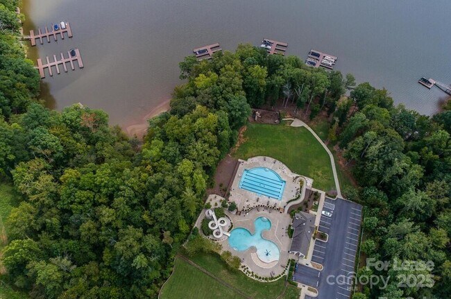 Building Photo - 8449 Loxton Cir