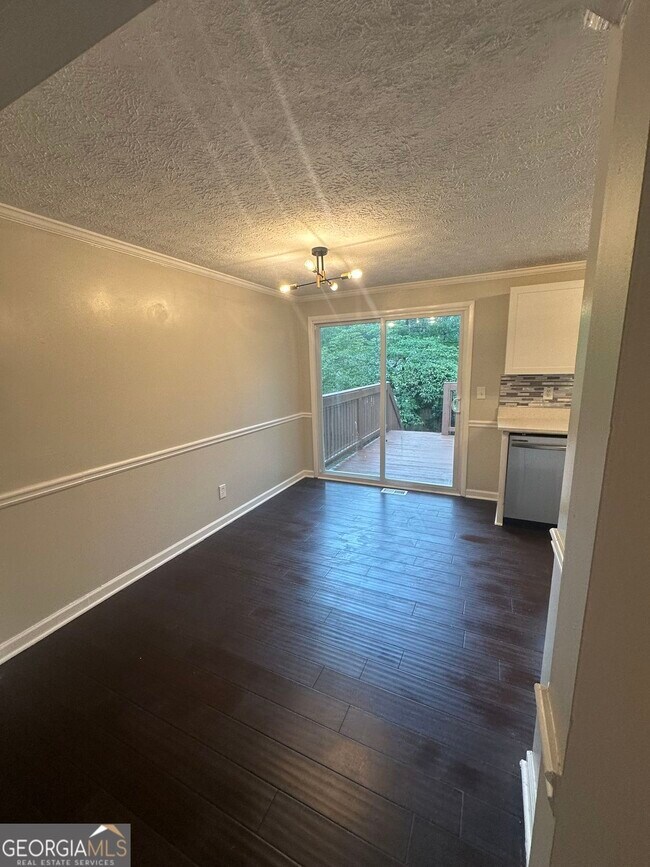 Building Photo - 2205 Mill Wood Ct NW