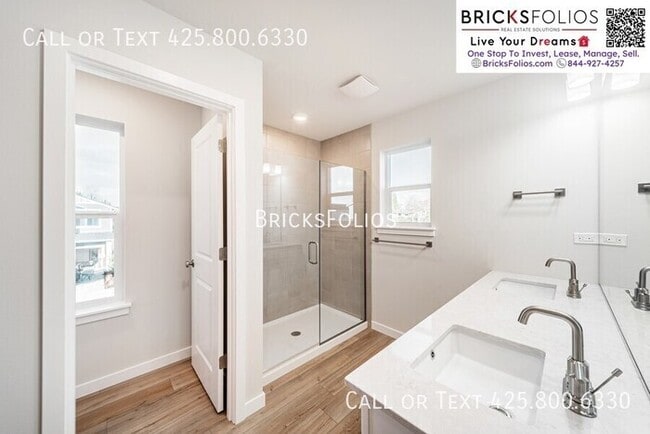 Building Photo - Exact home you need in Marysville!